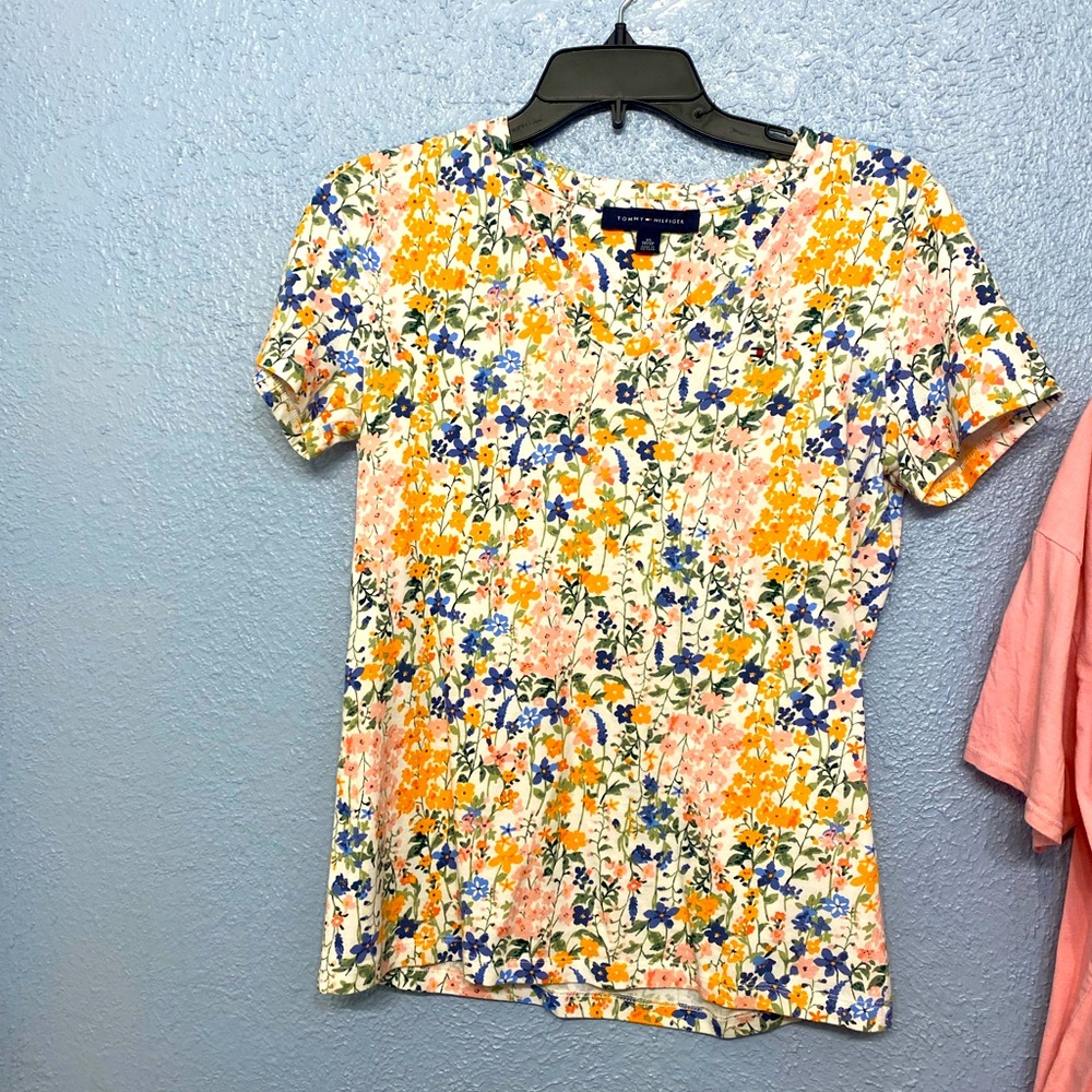Floral V-Neck T-Shirt